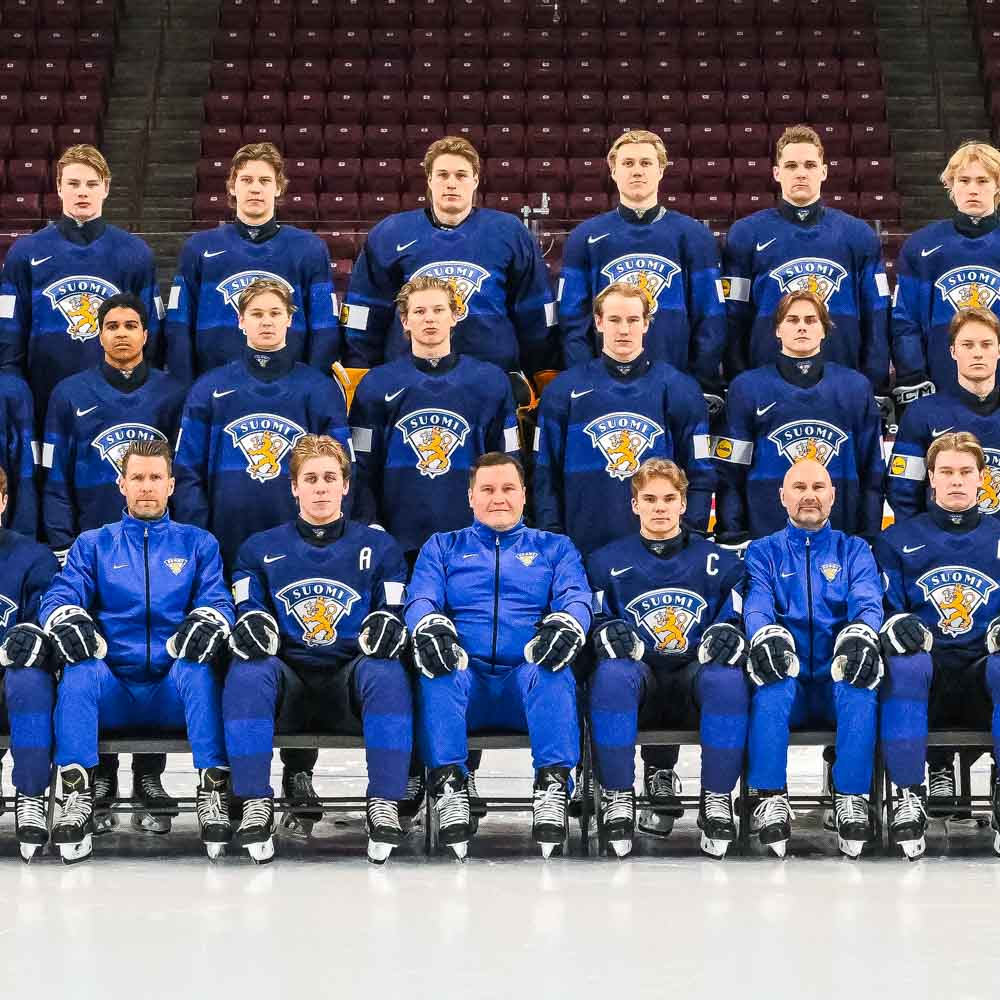 Suomi–USA! Nuoret Leijonat näillä kentällisillä MM-kisojen puolivälieräotteluun – Lähetys TV5 ja HBO Max lauantaina kello 1.00