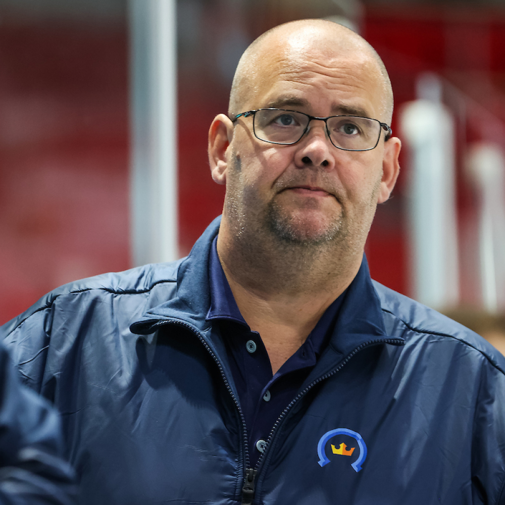 Kiekko-Espoo varmisti runkosarjan voiton – HPK tiukasti kiinni kakkossijassa 