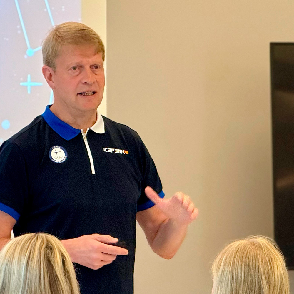 Tähtäimenä olympialaiset - Naisleijonat sai tuhdin infopaketin Milanosta kesäkuun leirillä