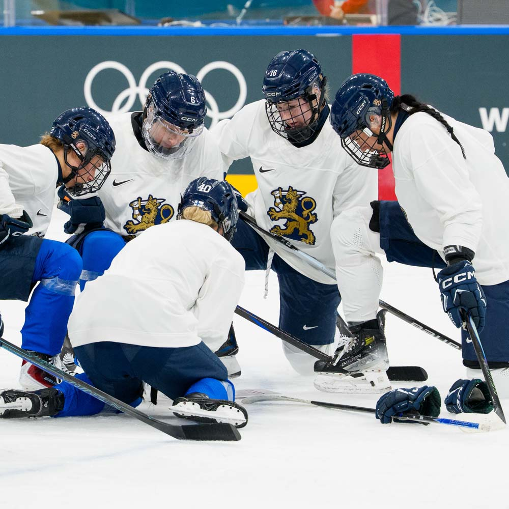 Pelipäivä! Viisi Leijonat-joukkuetta kaukalossa keskiviikkona – Linkit tulospalveluun, kokoonpanoihin, lähetyksiin...