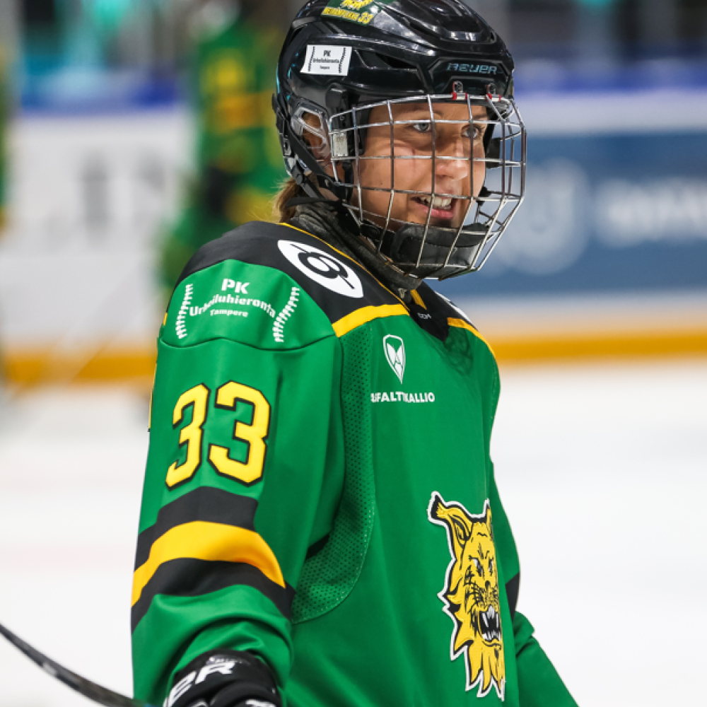 Auroraliigan lokakuun pelaajaksi valittiin Ilveksen Elli Suoranta
