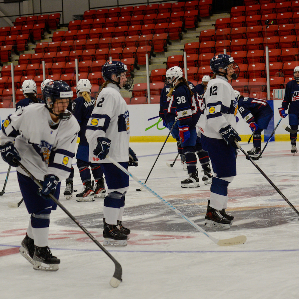 Tyttöleijonille tappio Yhdysvaltoja vastaan – Mira Kuisma: ”Alkusarjan tulos ei ole ollut millään muotoa tyydyttävä”