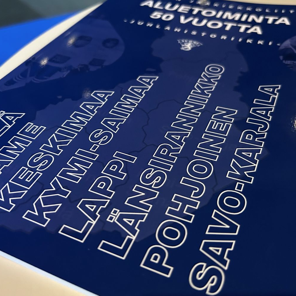 ”Vahvasti tulevaisuuteen katsova, mutta muistaa myös perinteet ja historiansa” – Jääkiekkoliiton aluetoiminta on 50-vuotias