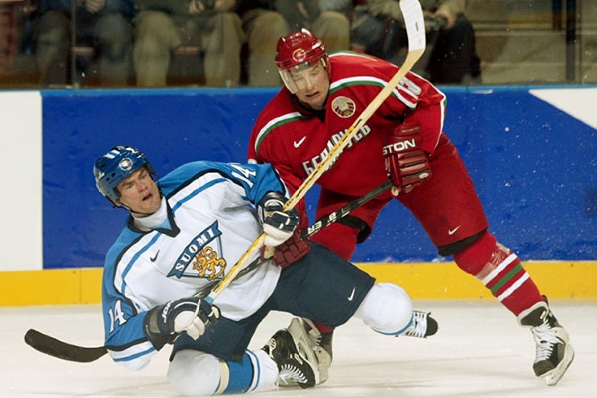 2002 - Helmisen juhlakisat eivät tuottaneet mitalia - Naisleijonille tappio pronssiottelussa