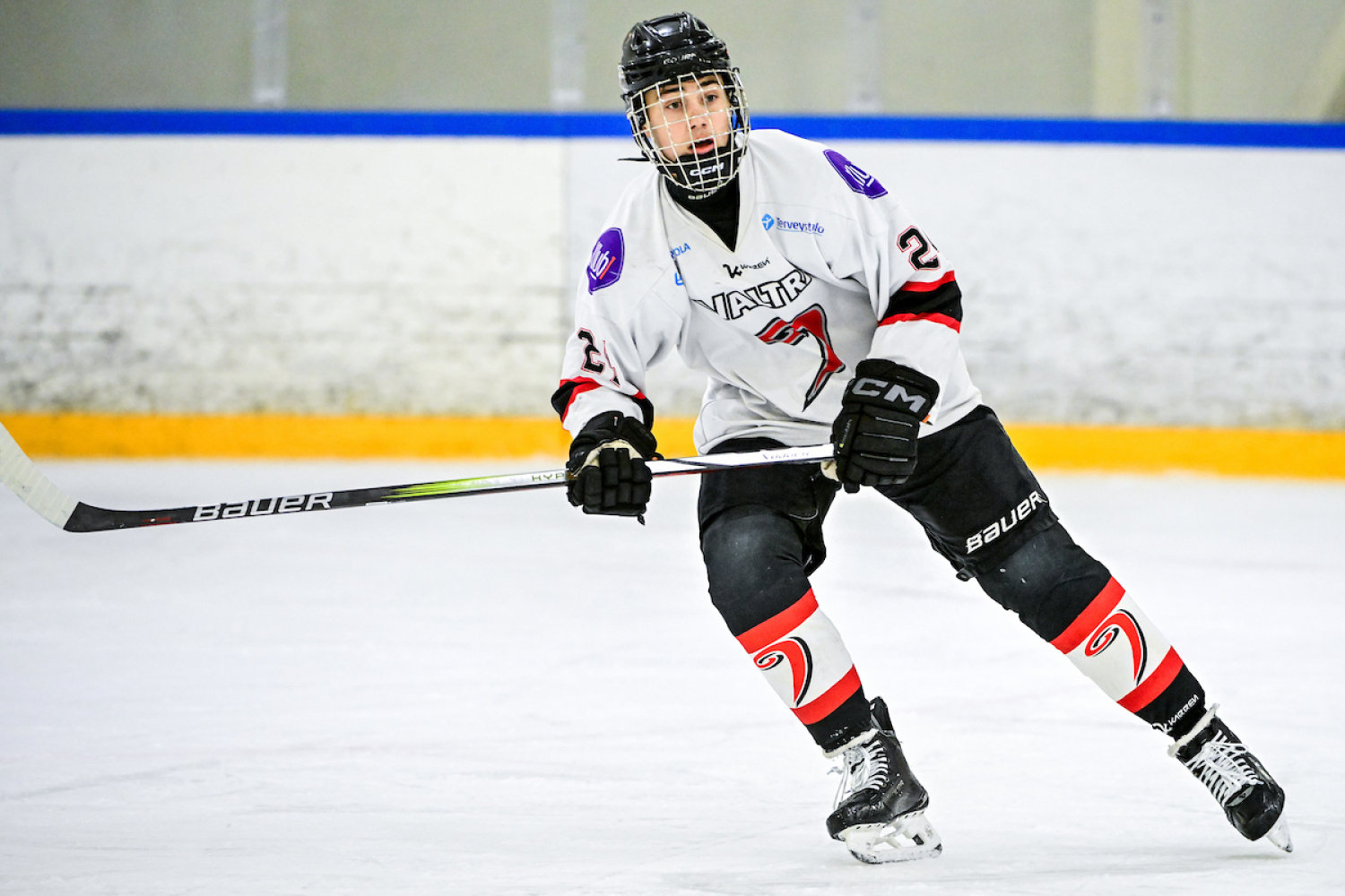 JYP ja K-Espoo nousivat takaa-ajoasemista voittoihin, TPS:n voittoputkelle jatkoa