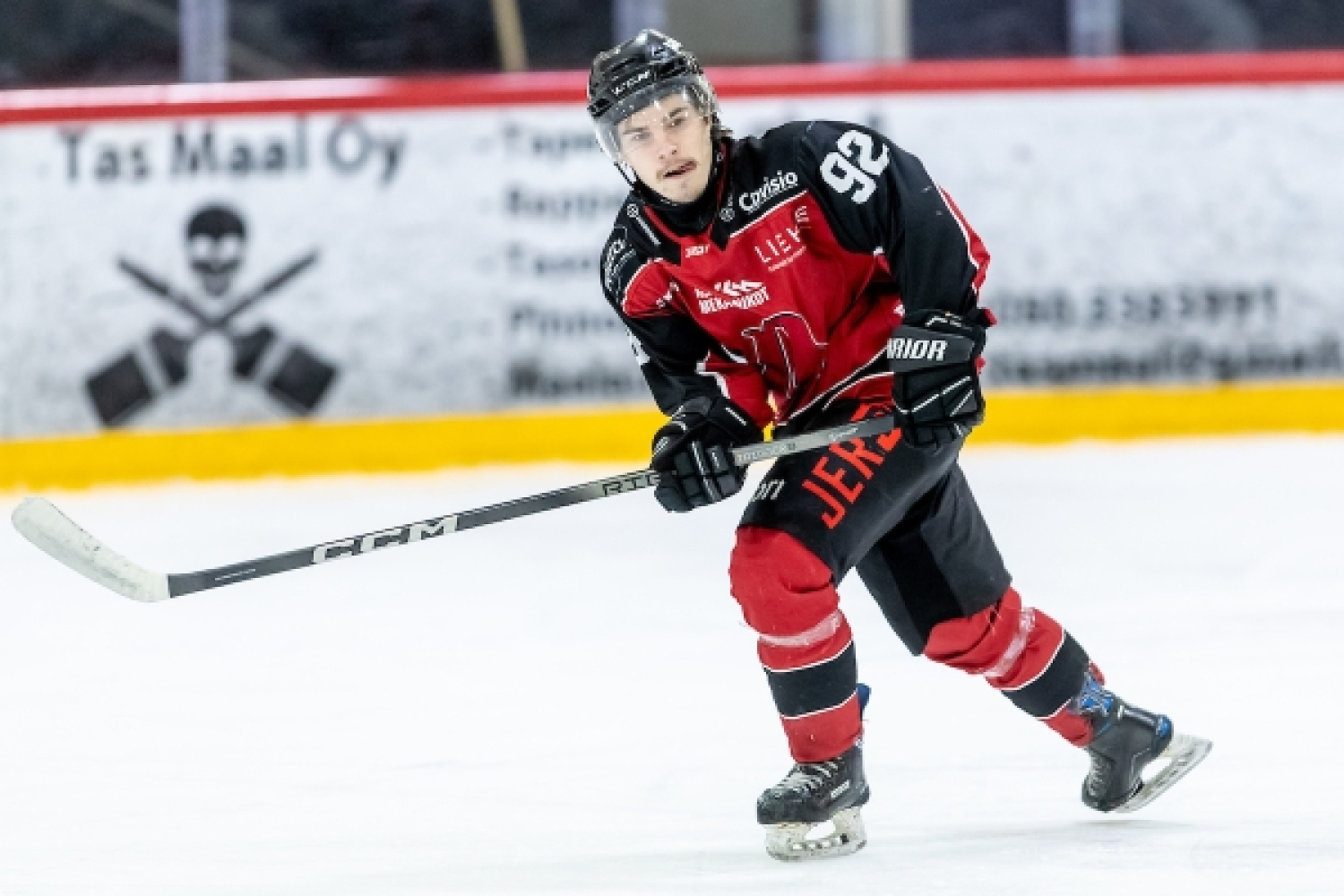 Pyryn ylivoima liikaa Virkiälle – nokialaiset enää voiton päässä mestaruudesta