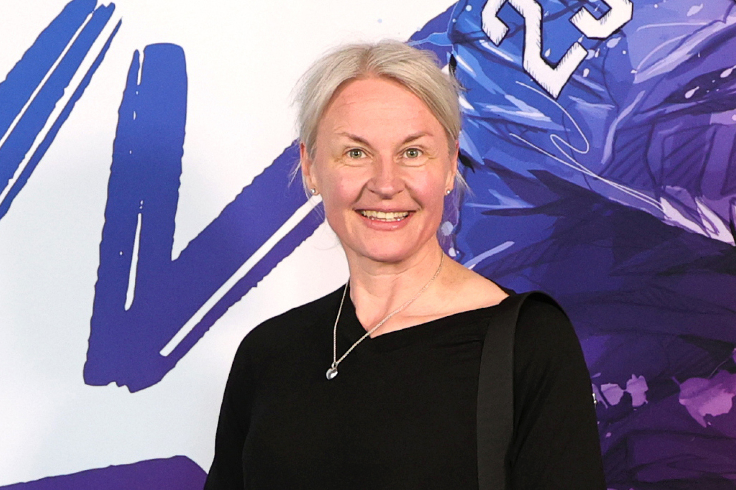 Riikka Sallinen: – ”Kun tytöillä on mahdollisuus harrastaa, kokeilla ja kehittyä turvallisessa ympäristössä, he löytävät paikkansa lajissa ja pysyvät mukana pidempään”