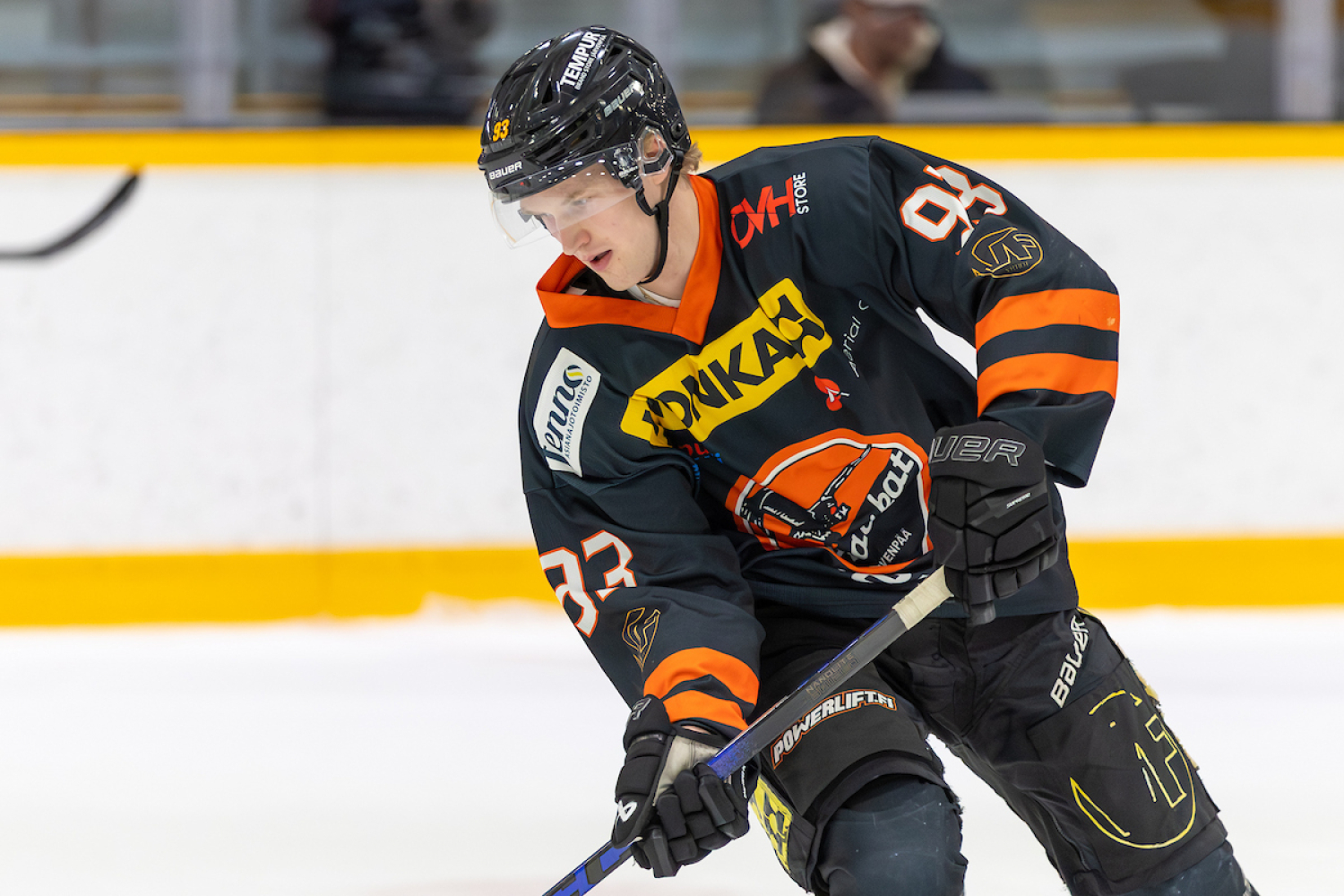 Suomi-sarja palasi tauolta maalijuhlien sävyttämänä – Haukat jatkaa piikkipaikalla 