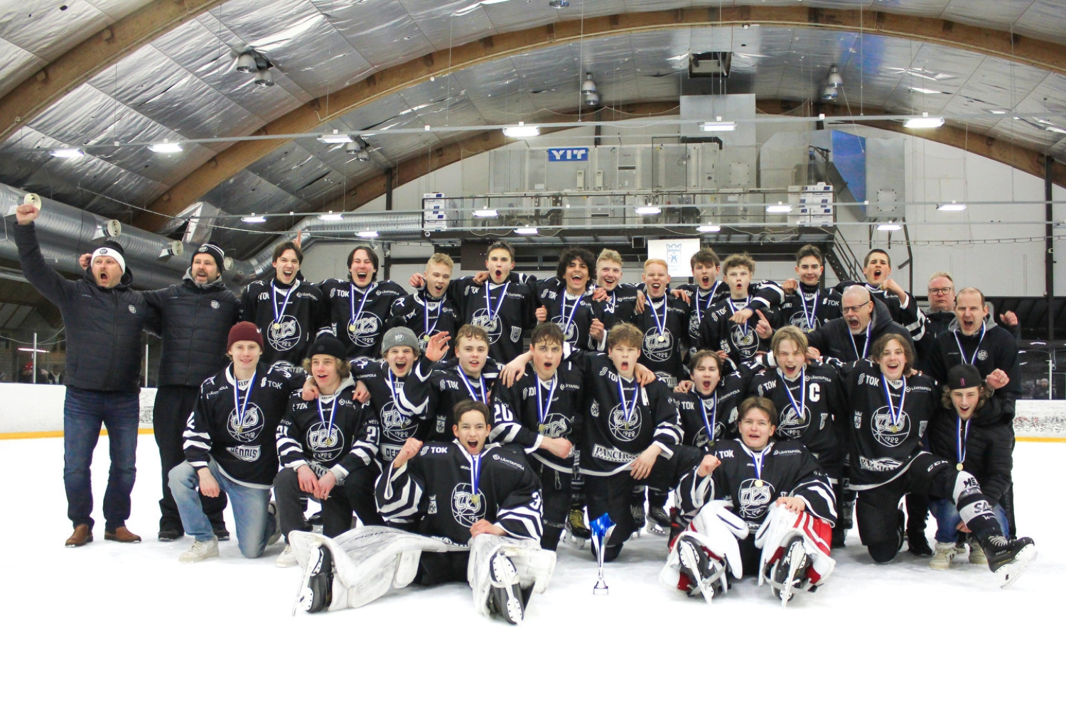 TPS Akatemia juhli U16 Mestiksen alemmassa jatkosarjassa