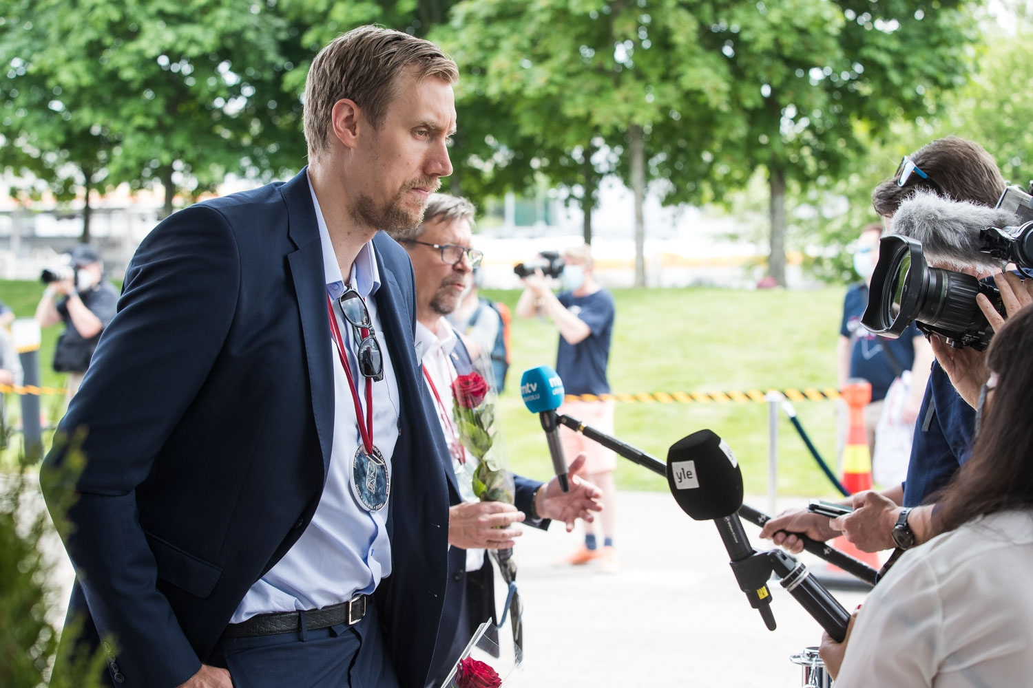 Jalonen ja Anttila johdattivat MM-joukkueen kotiin – 20 kuvaa paluujuhlasta