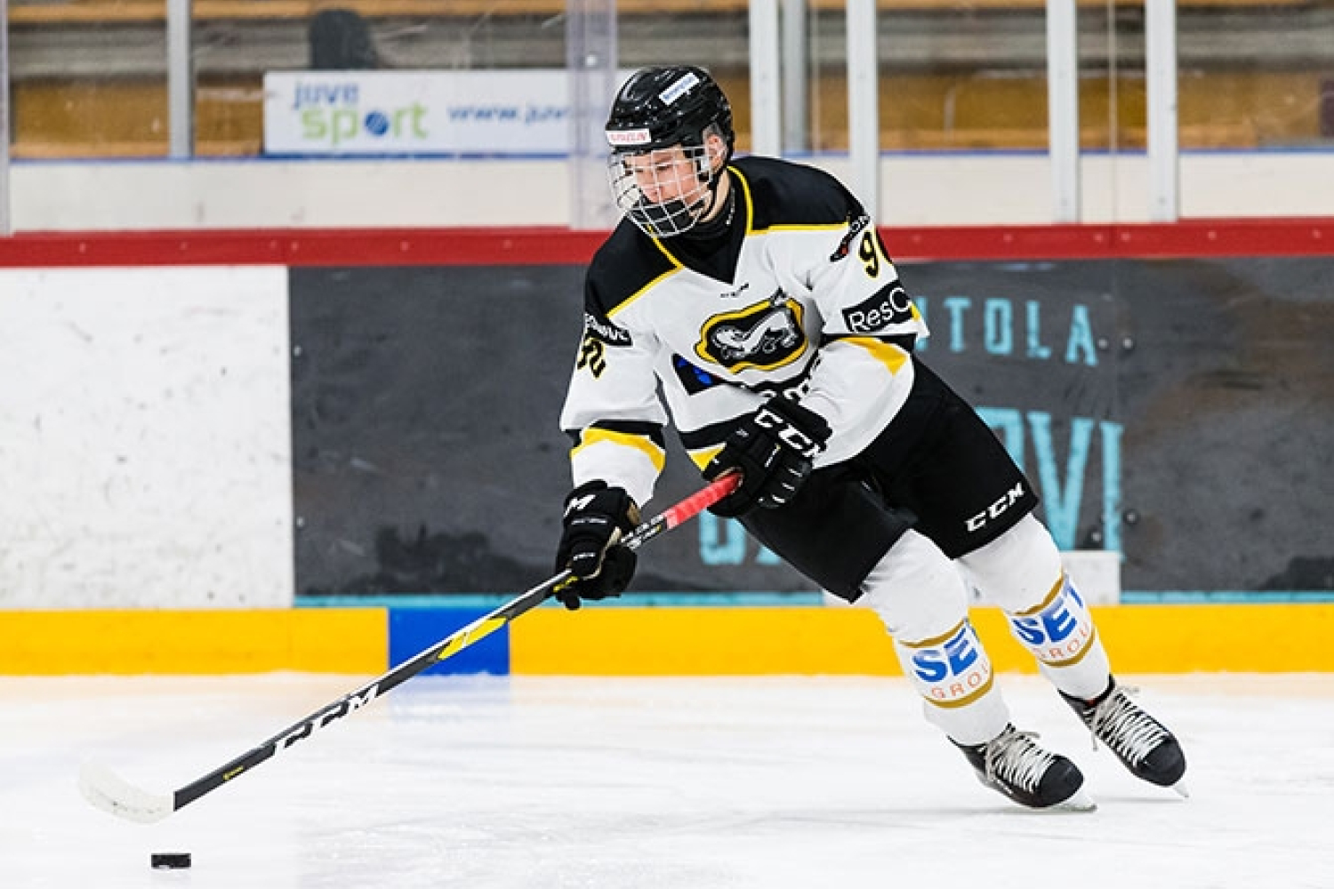 Kärpät B-nuorten SM-sarjan finaaleihin – Ässät kaatui välieräsarjassa voitoin 2–1