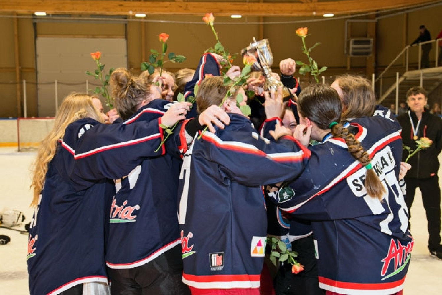 Tyttökiekon juhlaa Kuortaneella - Kuvagalleria C-tyttöjen SM-turnauksesta!