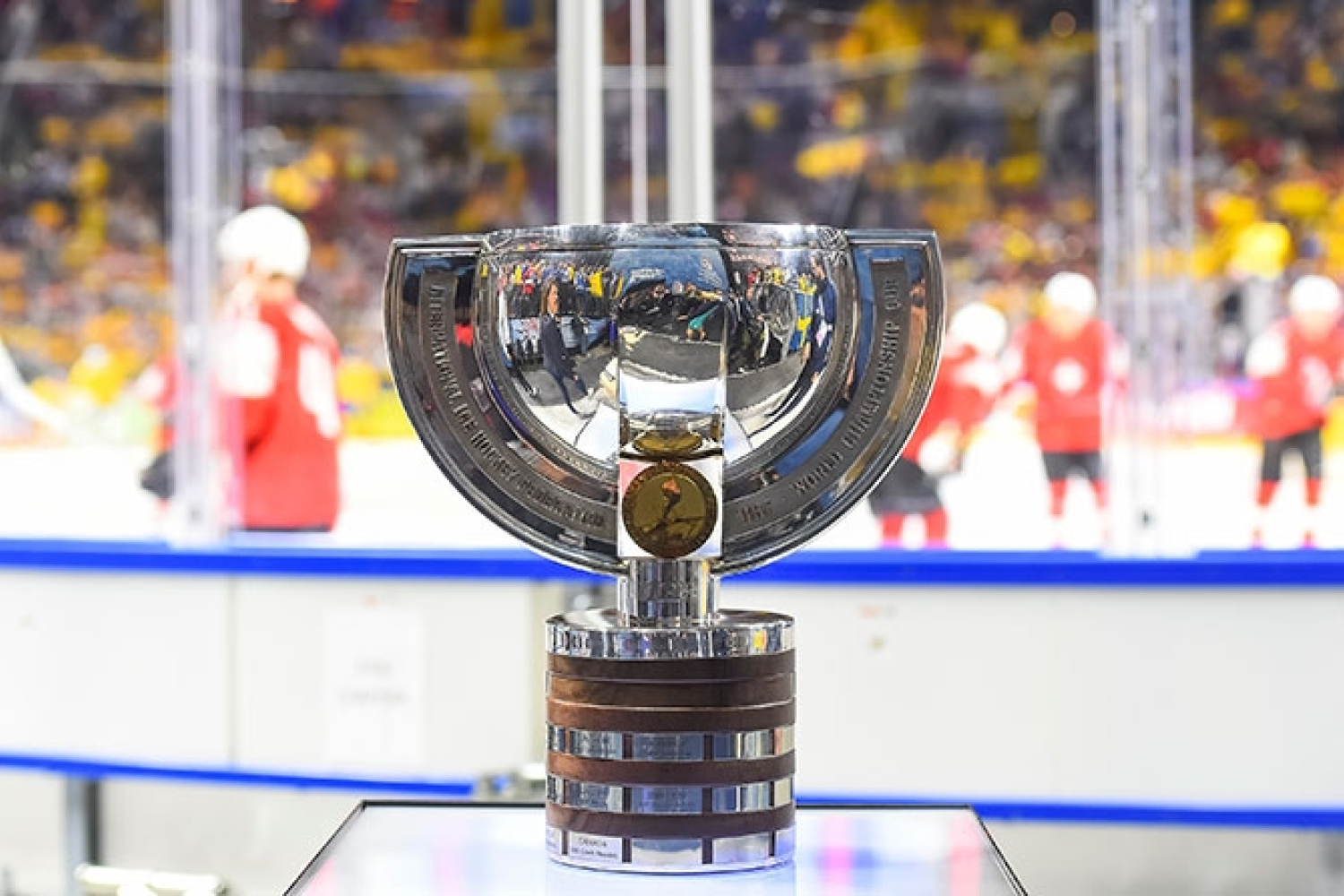 Vuoden 2019 MM-mitaleista pelataan Slovakiassa - Kisat alkavat totuttua myöhemmin