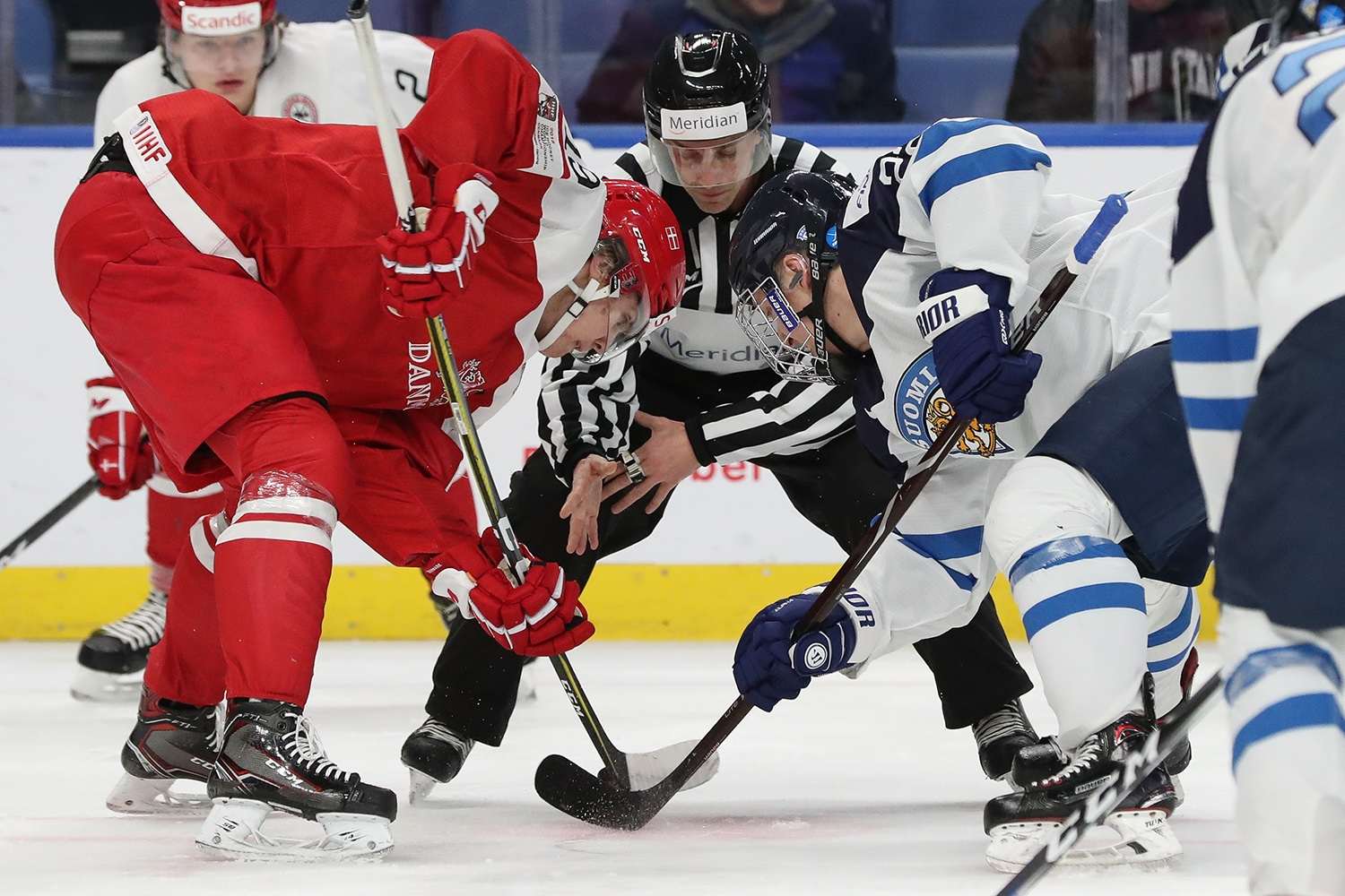 Leijonien huhtikuun MM-leiritys käyntiin Joensuusta ja Kuopiosta