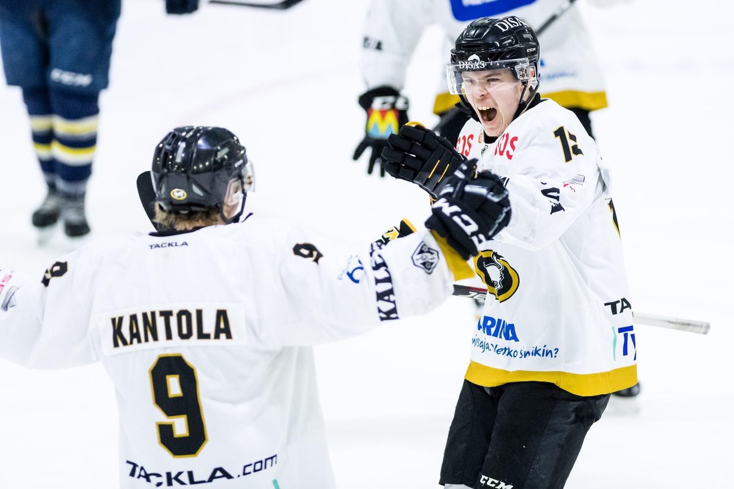 Kärpät voiton päässä Nuorten SM-liigan mestaruudesta – Kolmas osaottelu torstaina Raksilassa – Paljon kuvia