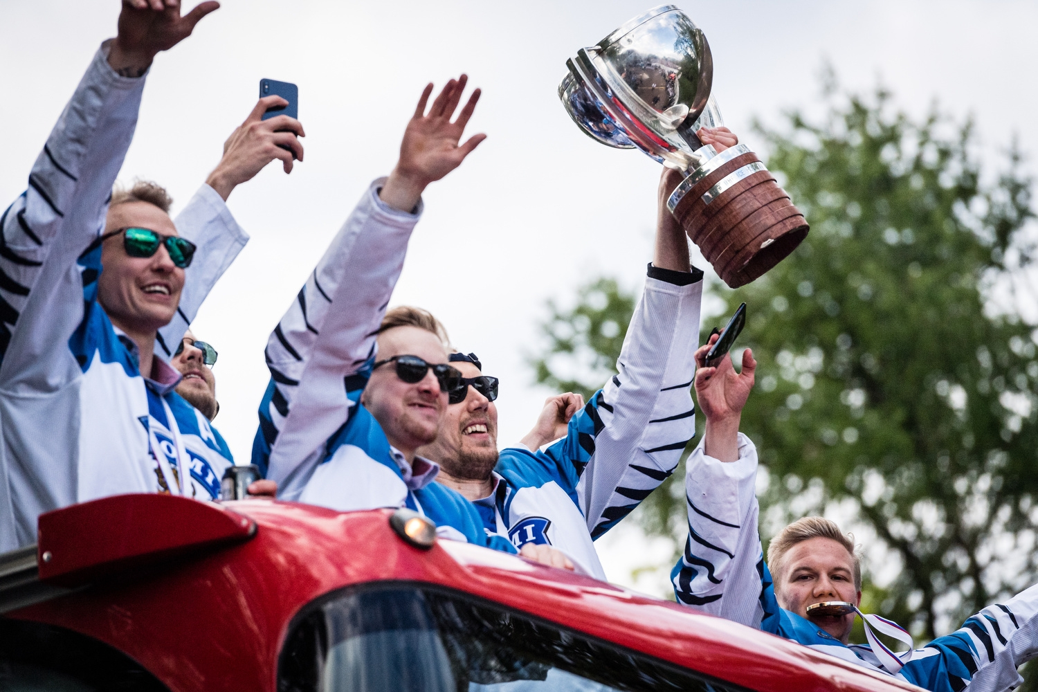 Kiitos Leijonat! Kuvia Kaisaniemen puiston kansanjuhlasta