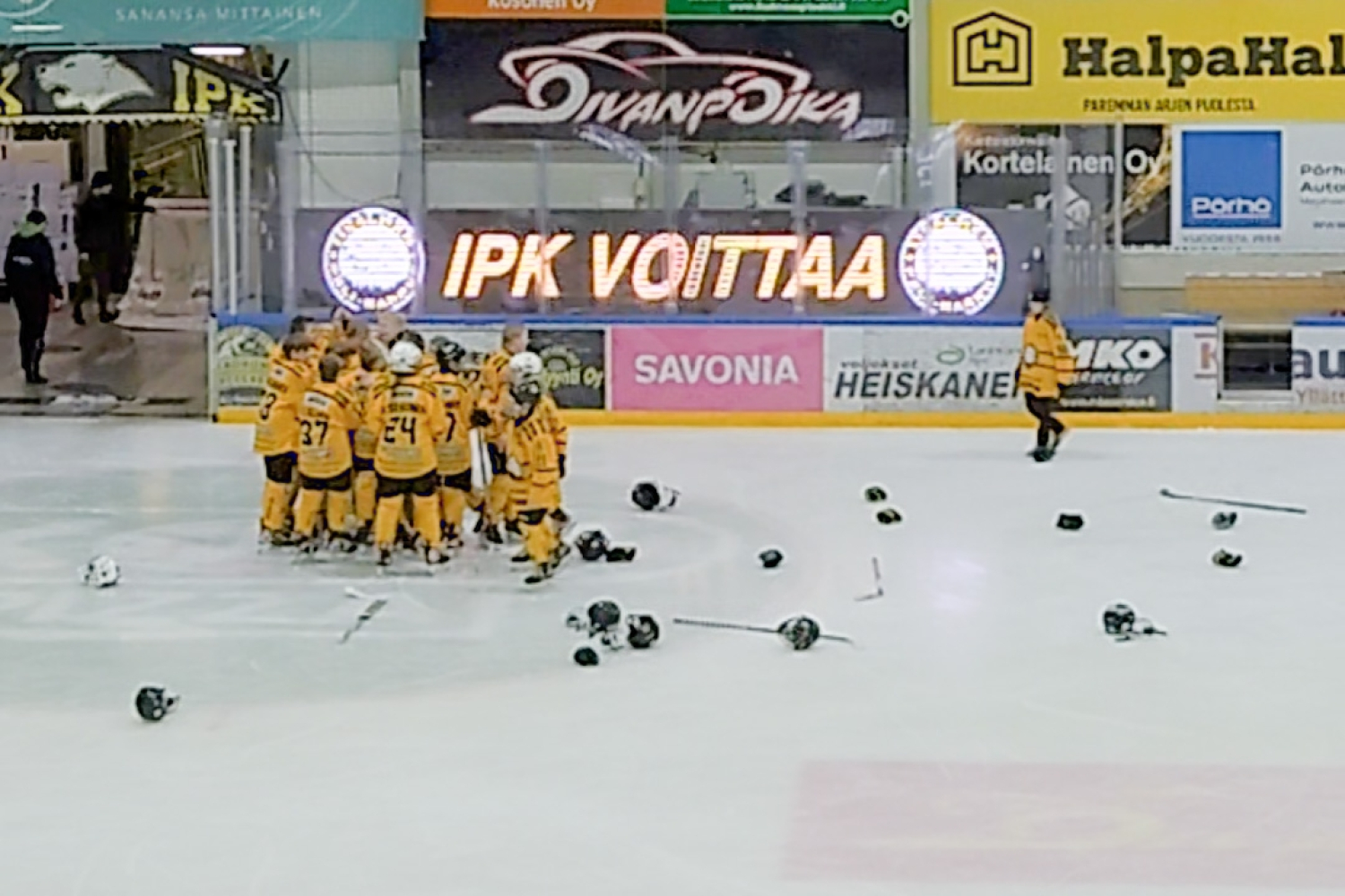 IPK:lla voitonjuhlat U13 AA:ssa