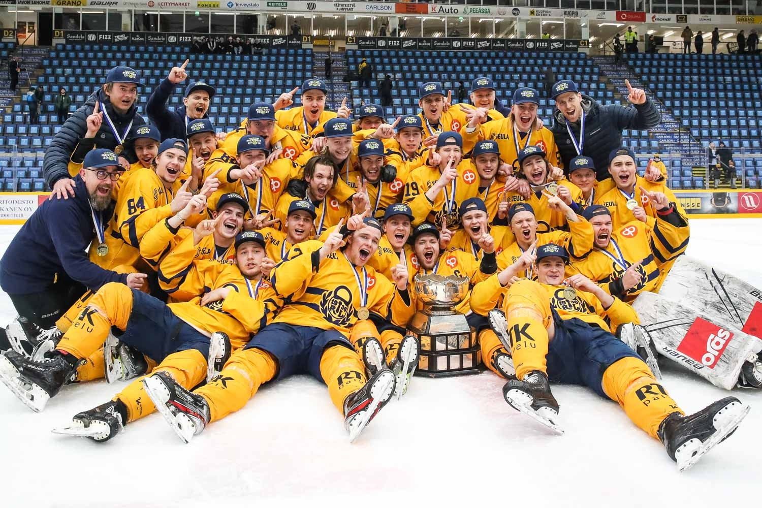 Lukko voitti U20 SM-sarjan mestaruuden – Viides finaaliottelu oli raumalaisjuhlaa – Näin ottelu eteni