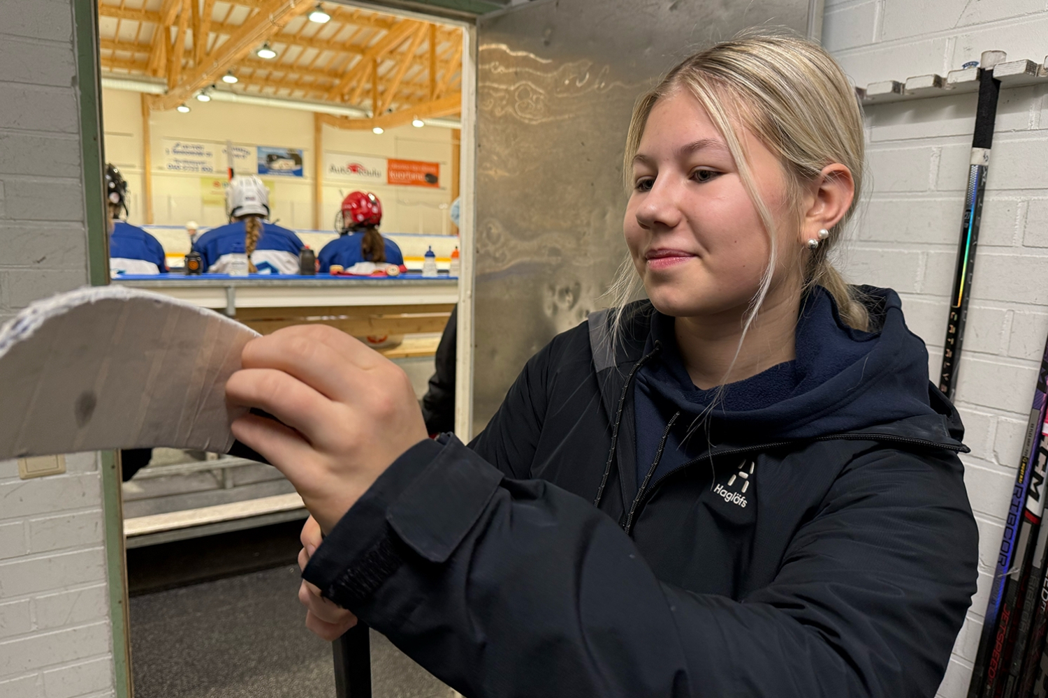 Netta Siitonen Pohjola-leiriltä: ”Kiekonkäsittely- ja luisteluharjoitukset ovat jääneet mieleen”
