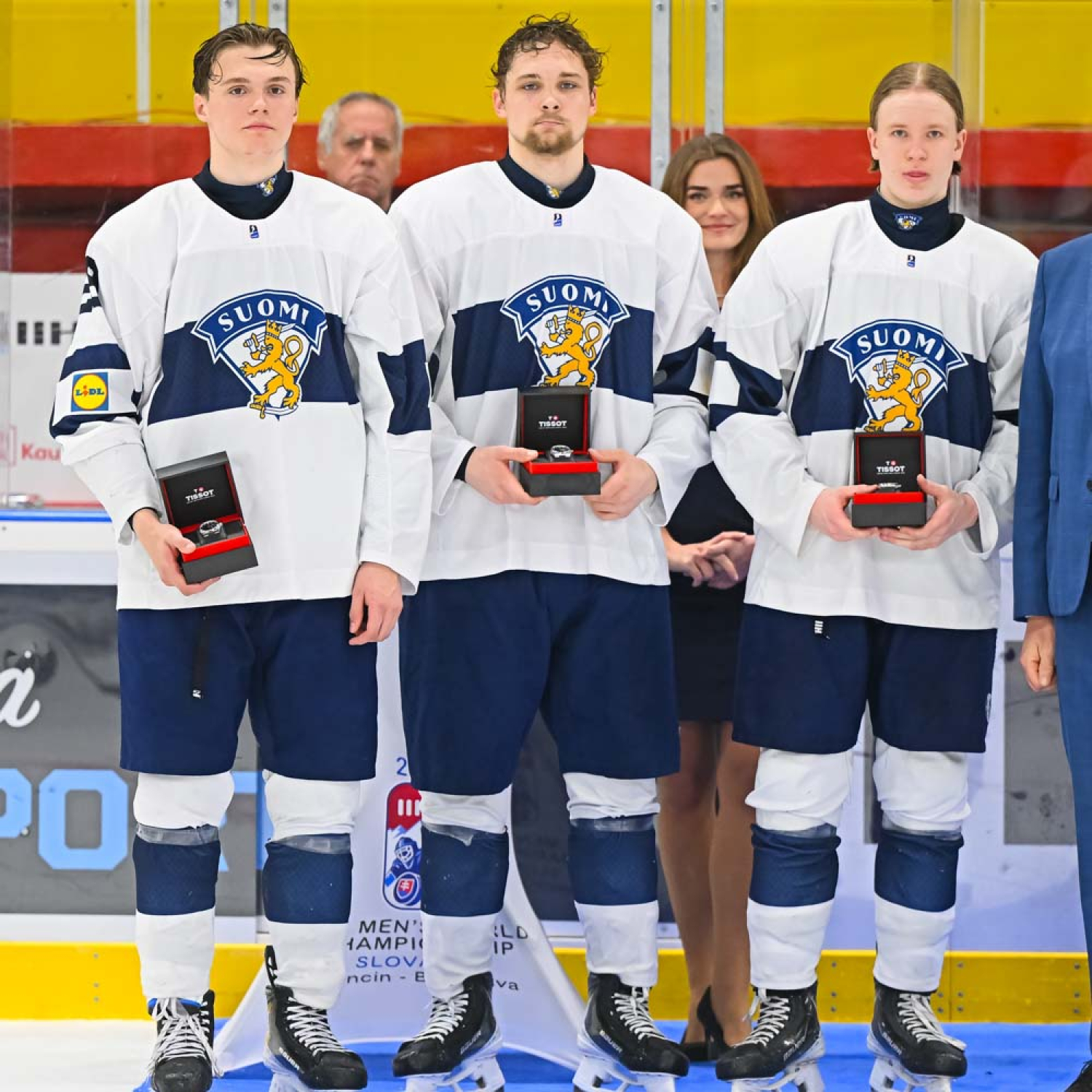 Pikkuleijonien parhaat pelaajat MM-turnauksessa 2026: Fugleberg, Santala ja Suvanto