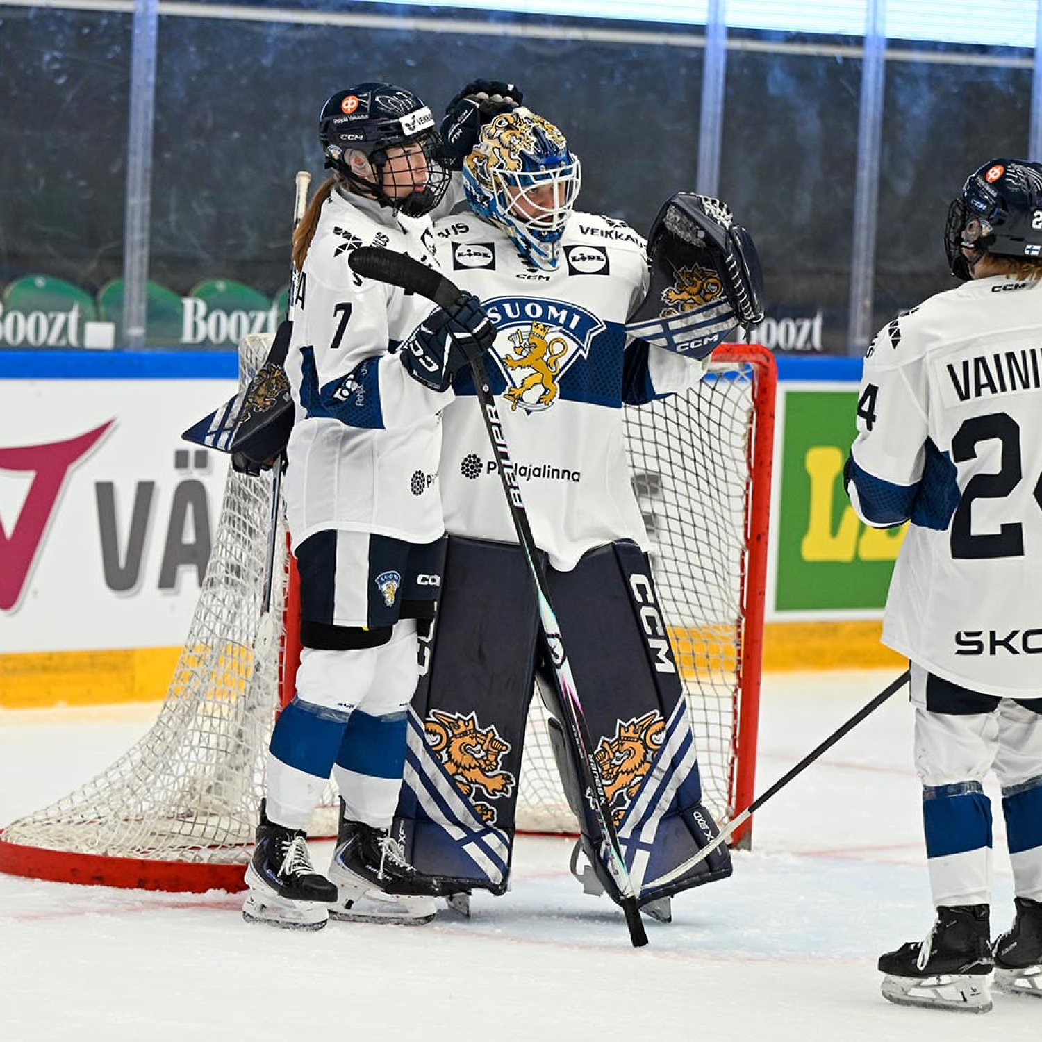 Naisleijonille voitto EHT-avauksessa – Maija Otamolle debyytti maajoukkueessa