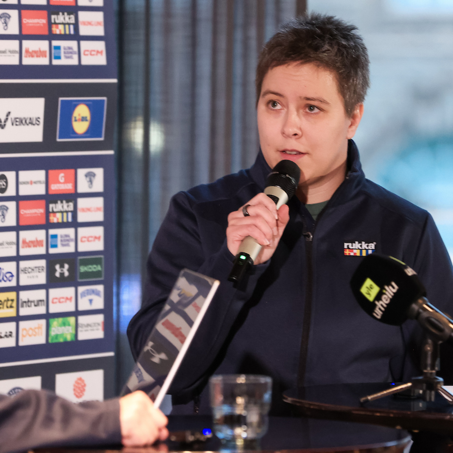 Joulukuun turnaus valmistelee Tyttöleijonia Kanadan MM-kisoihin – Mira Kuisma:  ”Jatketaan siitä, mihin viimeksi jäätiin”