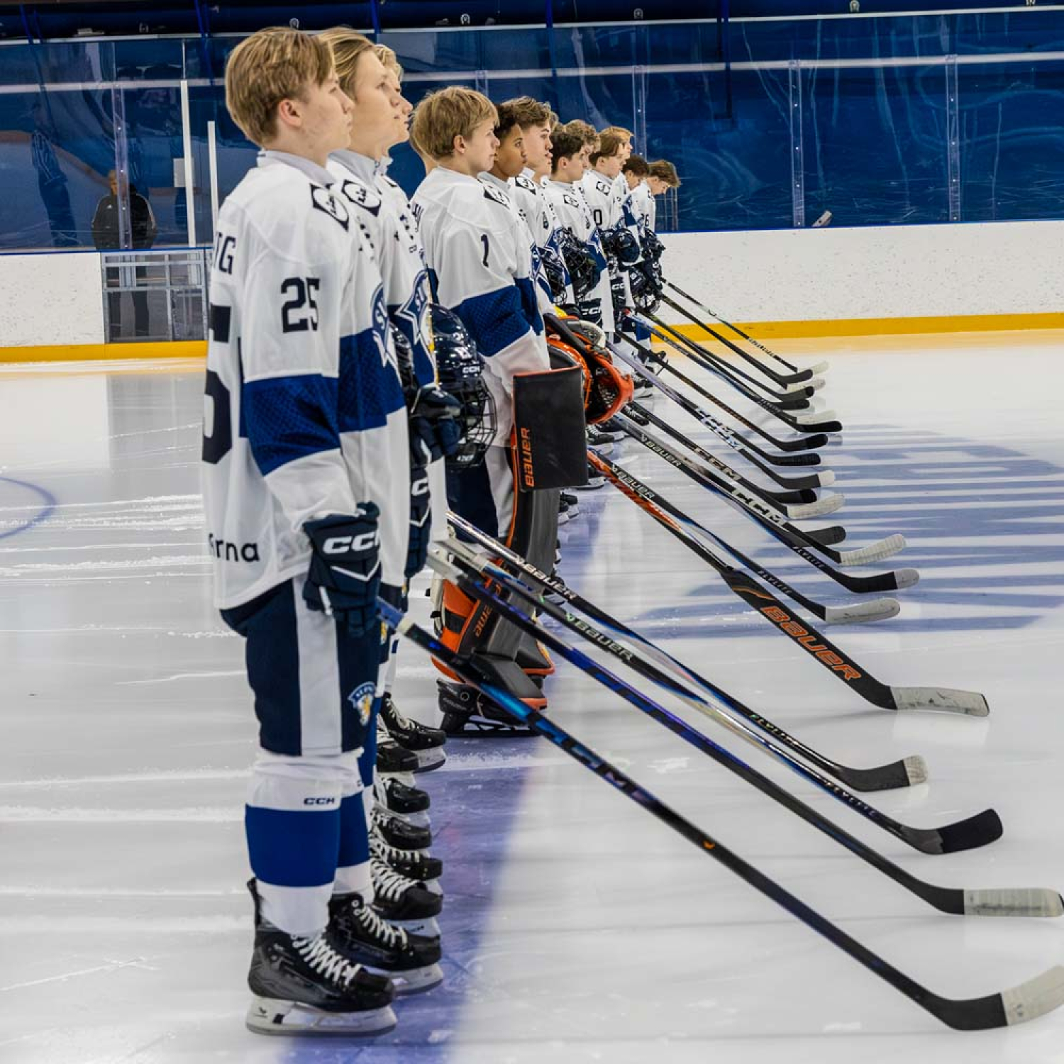 Maalikooste: U17 iski kuusi kiekkoa Sveitsin verkkoon – Suomi Vierumäki Cupin välieriin