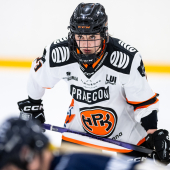 Kiekko-Espoo matkaa välieriin – HPK siirtyi kuskin paikalle ottelusarjassa Kärppiä vastaan 