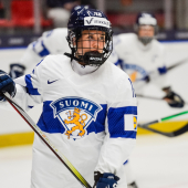 Henkilökuva: 16-vuotiaana viime olympialaisissa debytoinut Naisleijonien Sanni Vanhanen: “Onhan se kaikkien urheilijoiden unelma”