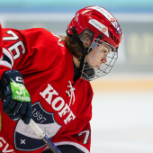 HIFK:lla voitokas viikonloppu – tehopelaaja Pauliina Salonen: "Pankista löytyy vielä lisää"