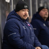 Muik Hockey ei anna tuloksen ohjata tekemistä – päävalmentaja Jani Tuomivirta: "Mahdollisimman hyvää lätkää päivästä toiseen"