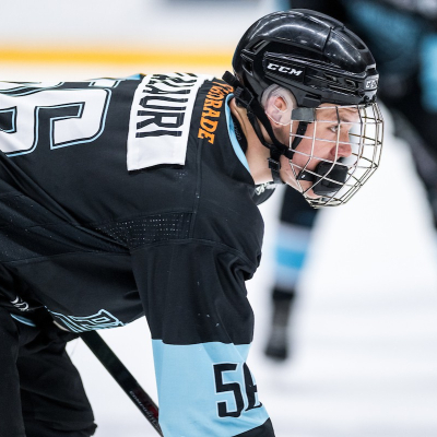 Työ kantaa Alalauria ja Pelicansia: ”Kun tehdään yhdessä hommia, päästään hyökkäämään paljon”