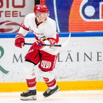 Sportin Hult ei hevin luovu kiekosta: ”Meidän vahvuudet on hyökkäys- ja riistopelaaminen”