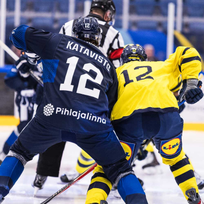 "Vahva sitoutuminen ja halukkuus kehittyä" – Tässä U20 Nuorten Leijonien valmennuksen yhteenveto Ruotsin-turnauksesta