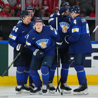 Maalikooste: Manninen! Lundell! Helenius! Hämeenaho! Leijonat Tshekki-voitolla MM-kisojen mitalipeleihin – "Matka on kesken"