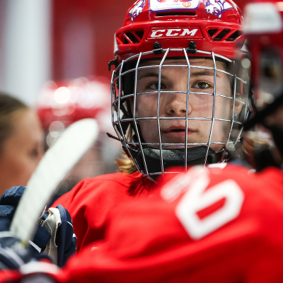 Välierädraamaa parhaimmillaan – tappioton Kiekko-Espoo matkaa finaaleihin 