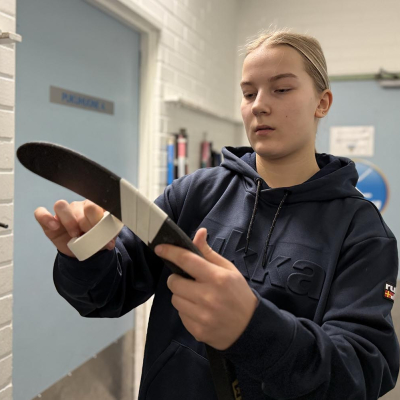 Hyökkääjä Jade Vähä pelaa Ruotsin puolella – unelmana kehittyä kohti tulevaisuuden huippua