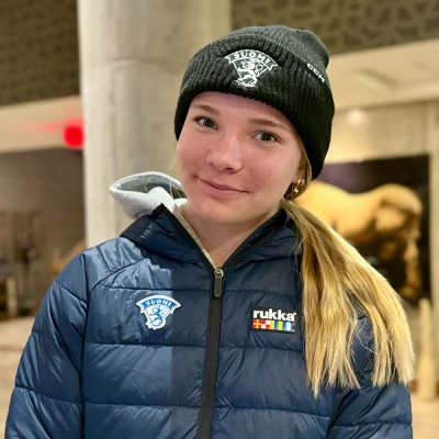 Kaliforniasta Tyttöleijoniin – Sharks-organisaatiossa pelaava Saimi Pesola: ”Olen tosi ylpeä ja iloinen kutsusta maajoukkueeseen”