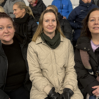 Ystävyyttä kaukaloiden laidalla – ”Ollaan niin onnellisia, että saadaan kulkea tätä matkaa yhdessä”