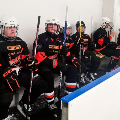 Pienestä askeleesta suuri loikkaus – KooKoo Jääkarhujen tarina