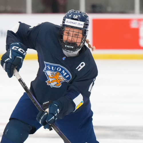 ”Ei tehty tarpeeksi maaleja” – Viivi-Maija Ruonakoski tiivistää Tyttöleijonien haasteen toisen tappion jälkeen