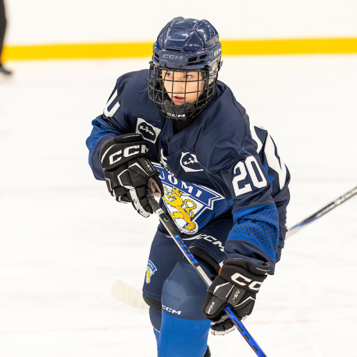 Suomi voitti Tshekin jatkoajalla maalein 5–4 – Nea Ronkainen: ”Emme antaneet periksi missään vaiheessa”