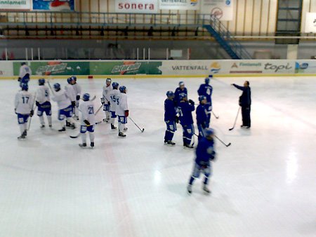 110212_U16_harjoituksissa.jpg