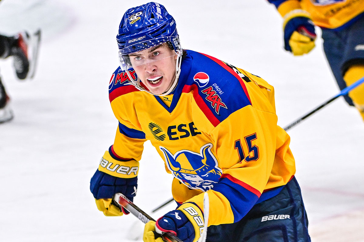 Jukurien Verner Valojärvi on löytänyt hyvä maalivireen viime otteluissaan. (Kuva: Jussi Määttä)